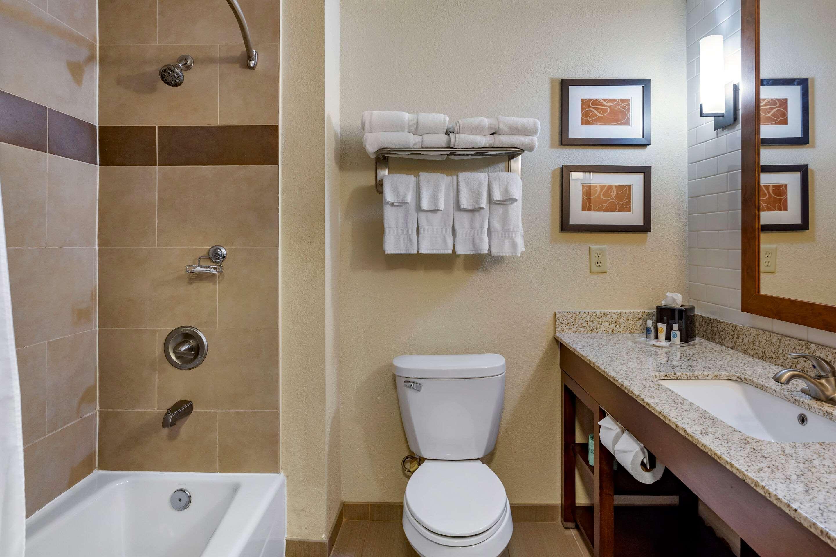 Comfort Hotel